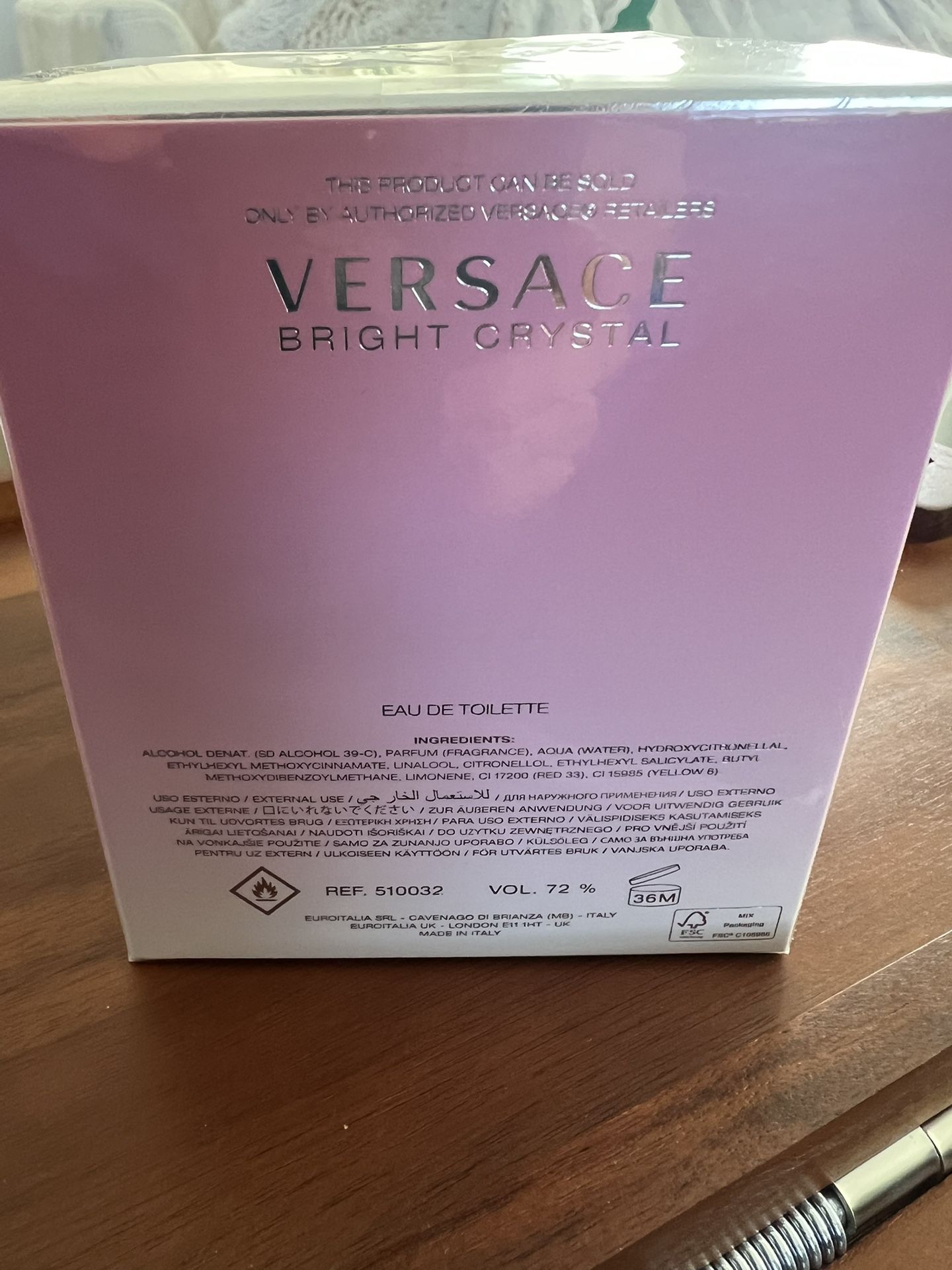 Versace Bright Crystal Eau De Toilette Perfume