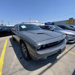 2019 Dodge Challenger Sxt4