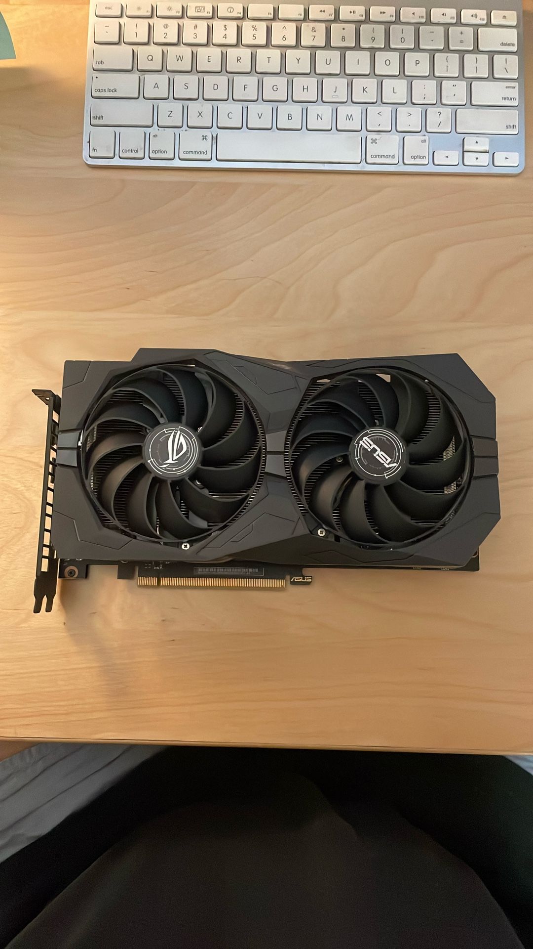 ROG-STRIX 1660 Super