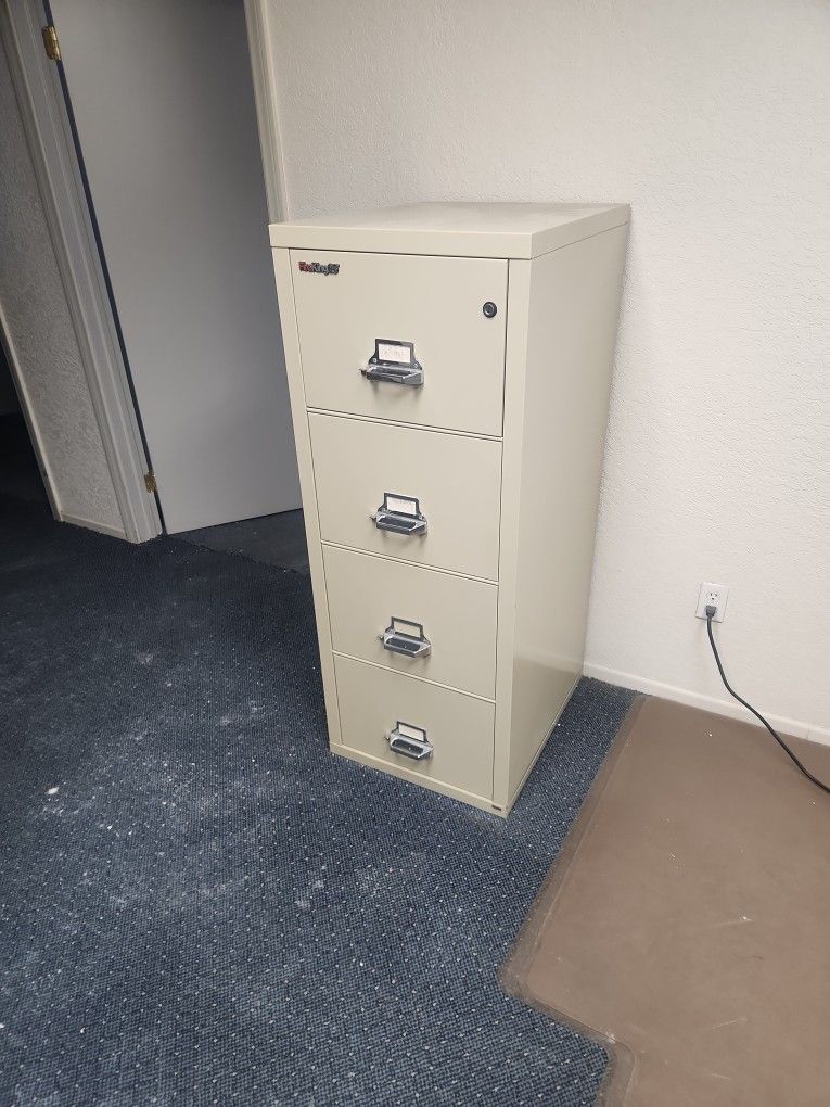 FILE CABINET