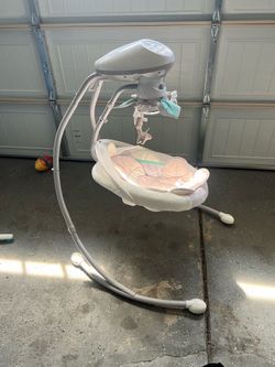 Baby swing
