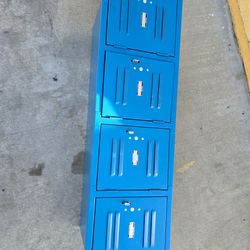 Global industrial lockers 4 set you can hang it