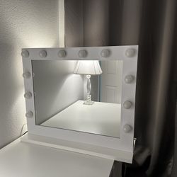 Makeup Mirror With Lights & Outlet