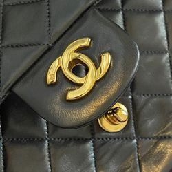 Chanel Double Flap bag 