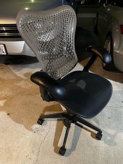 Herman Miller Mirra Office Chair