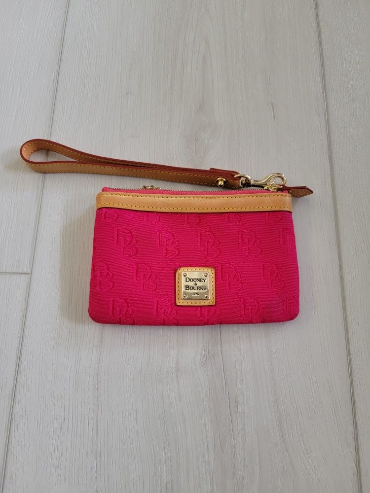 Brand New Dooney & Bourke Wristlet