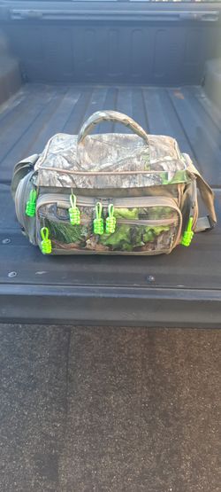 Saltwater tackle box