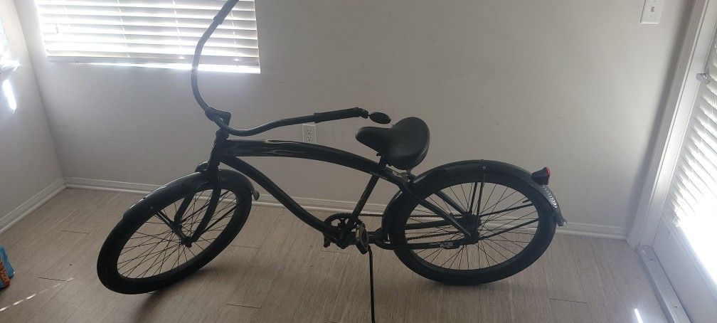NIRVE BEACH CRUISER MADE BY ELECTRA BIKES