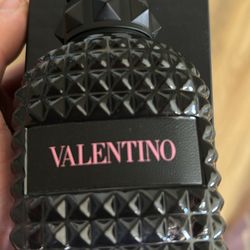 Valentino Cologne 