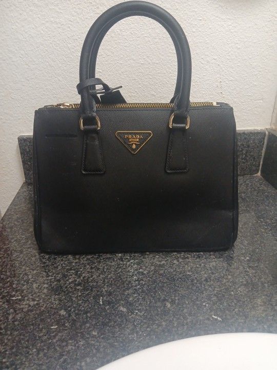 Prada Galleria Saffiano Bag