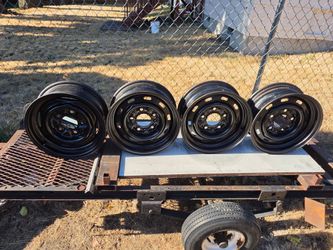 FORD  15" Steel wheels
