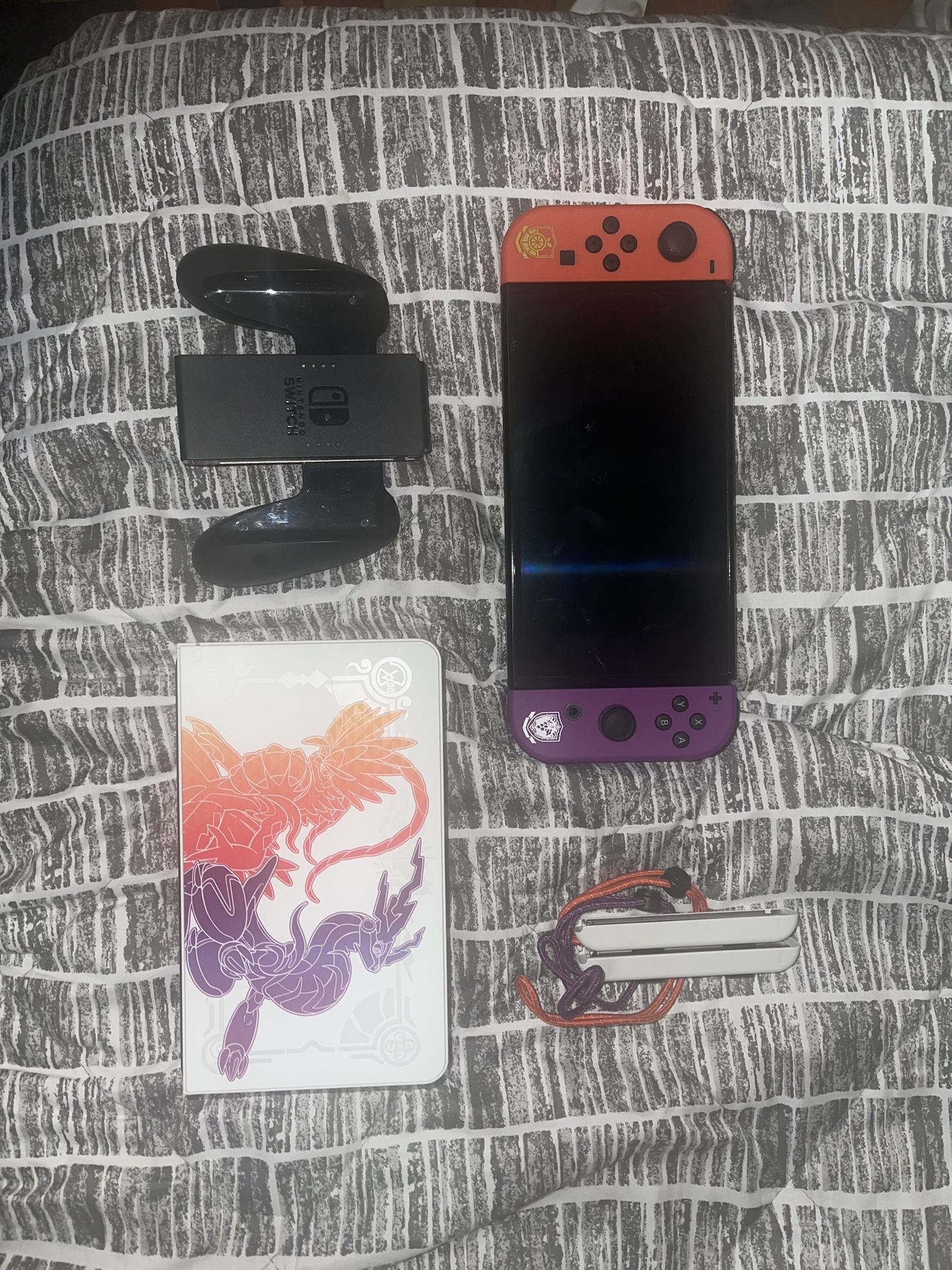 Nintendo Switch Scarlet & Violet Edition