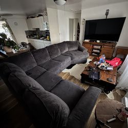 Large Sectional Couch 