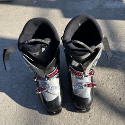 Salomon Pulse Performa US 11 Men’s Ski Boots