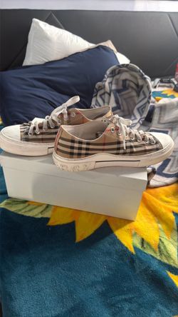 Burberry shoes size 43.5 uk9.5