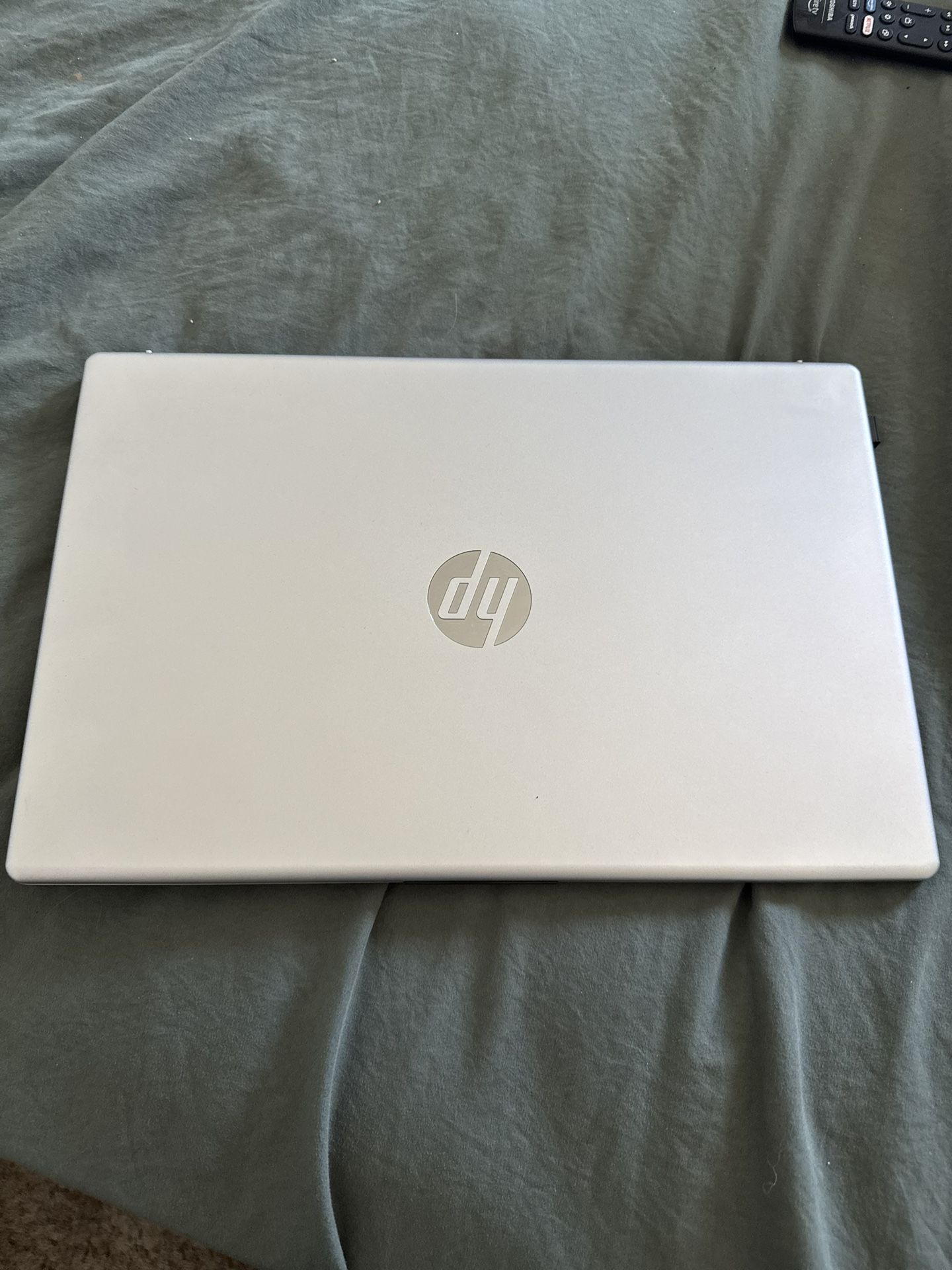 HP Laptop 15-fd0005dx 2024
