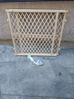 Door gate