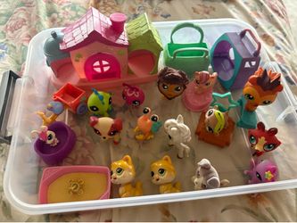Littlest pet shop lot