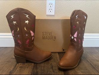 Steve Madden Youth Size 4 New