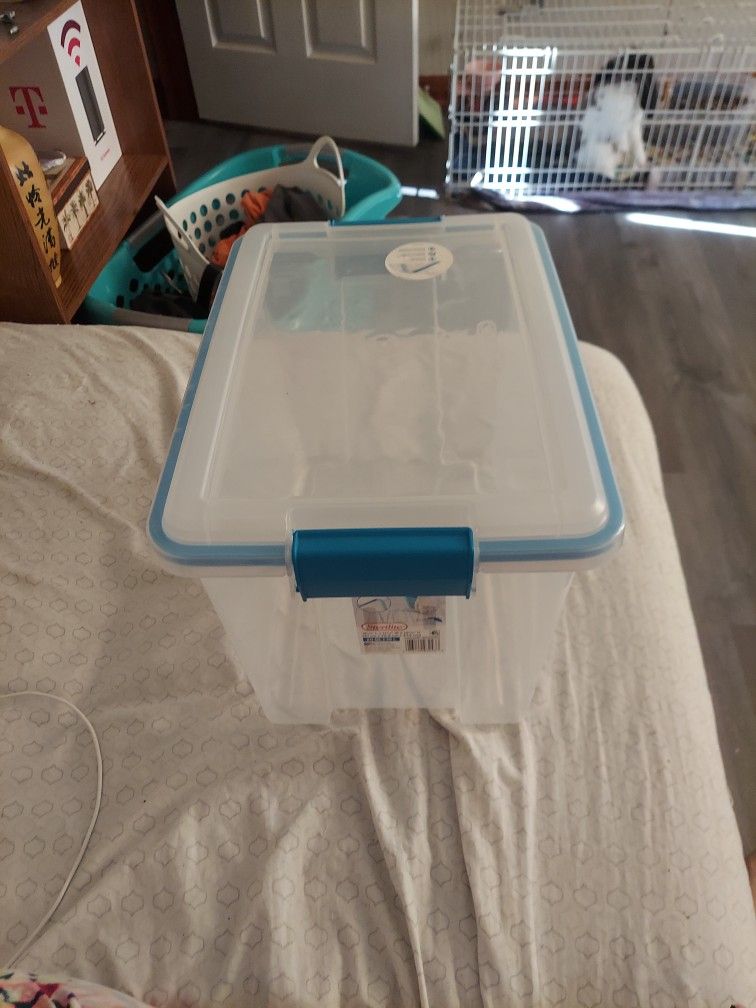 Storage Container
