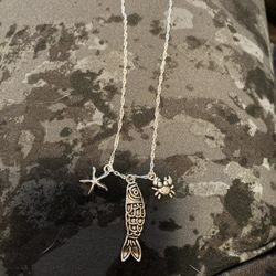 925 Sterling Silver Fish, Crab, & Sea Star Fish Charm Necklace 