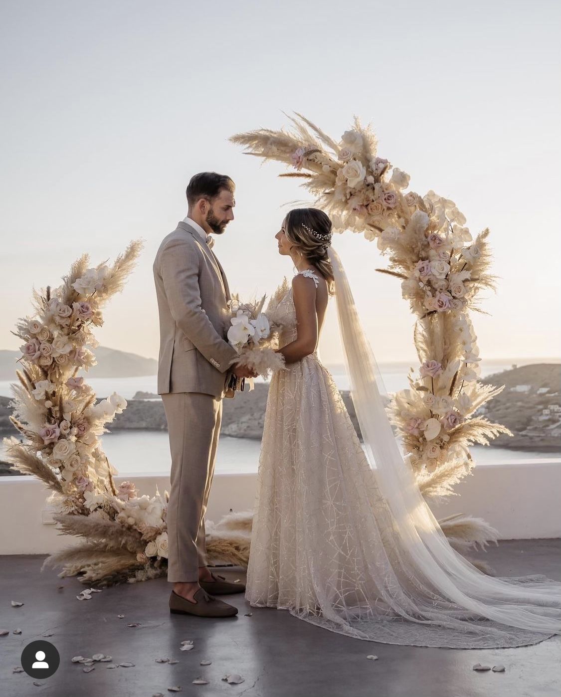 Wedding Arch - Deconstructed Circle