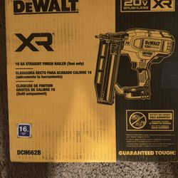 DeWalt DCN662B 16 GA Finish Nail/ With Nails Included 
