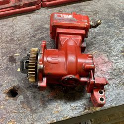 Cummins ISX air compressor￼