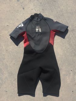 Men’s small wetsuit