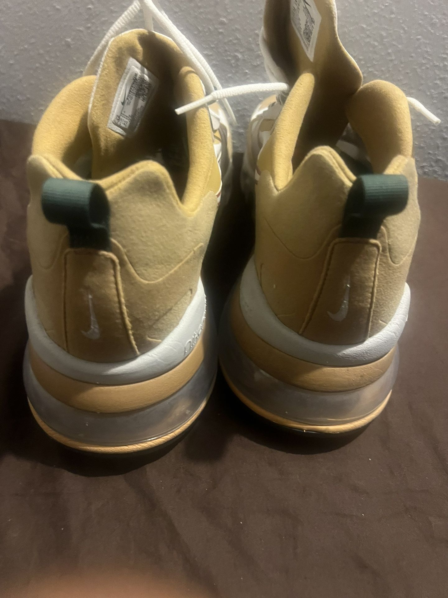 Nike Air Max 270 React Men Size 15 Reggae