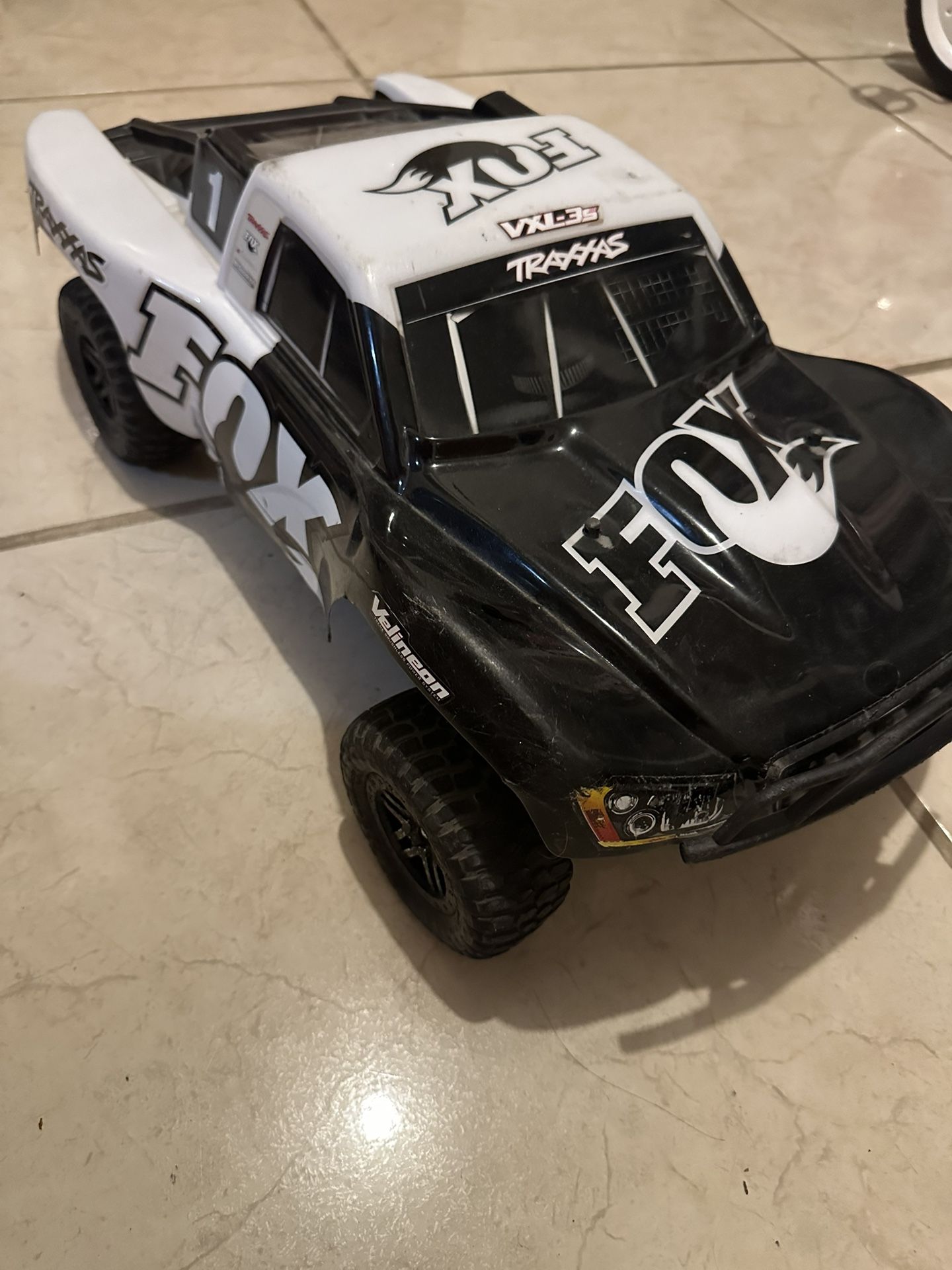 Traxxas slash 4x4
