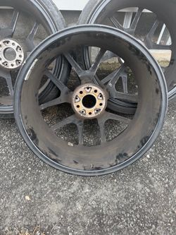 225/35/20 amg 20 inch rims