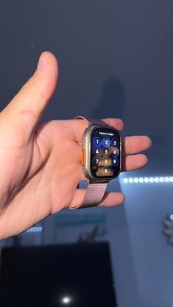 🍎 Apple Watch Ultra 2 (49mm) GPS + Cellular – Excellent Condition