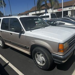 1993 Ford Explorer