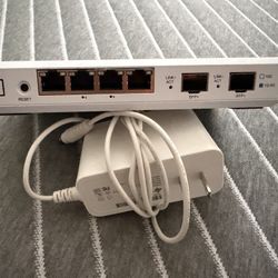Alta Route10 10Gbps Router