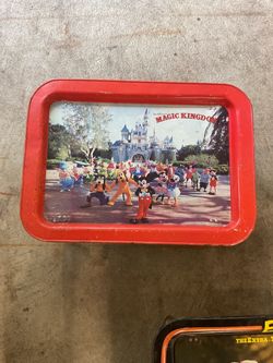 Vintage Magic kingdom tv tray