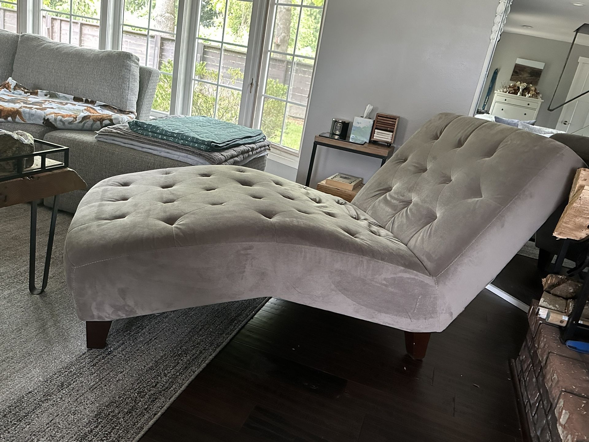 Lounge Chair