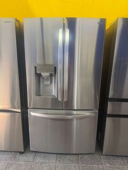 LG refrigerator
