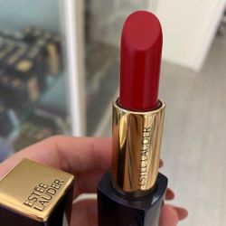 Estee Lauder Matte Lipstick Shade 558 