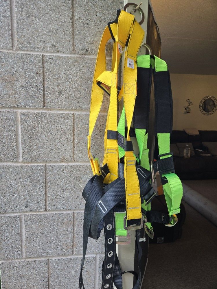 Lanyard Harness