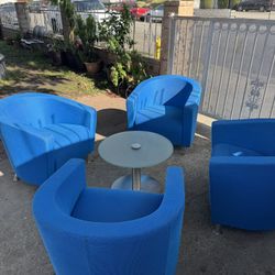 Steelcase Blue Eating Room Sofas 