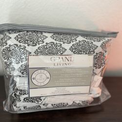 Juego de 2 set de Sábanas tamaño Queen - usadas- $5 💥