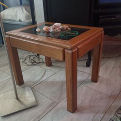 End table