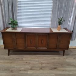1960' MCM Bassett Mayan Bedroom Set