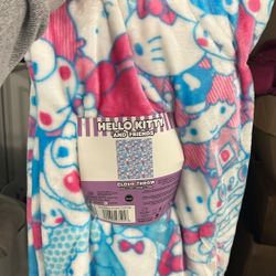 Hello Kitty Sanrio Blanket Brand New