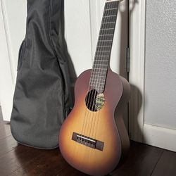 Guitalele - Yamaha GL Series - With Bag!