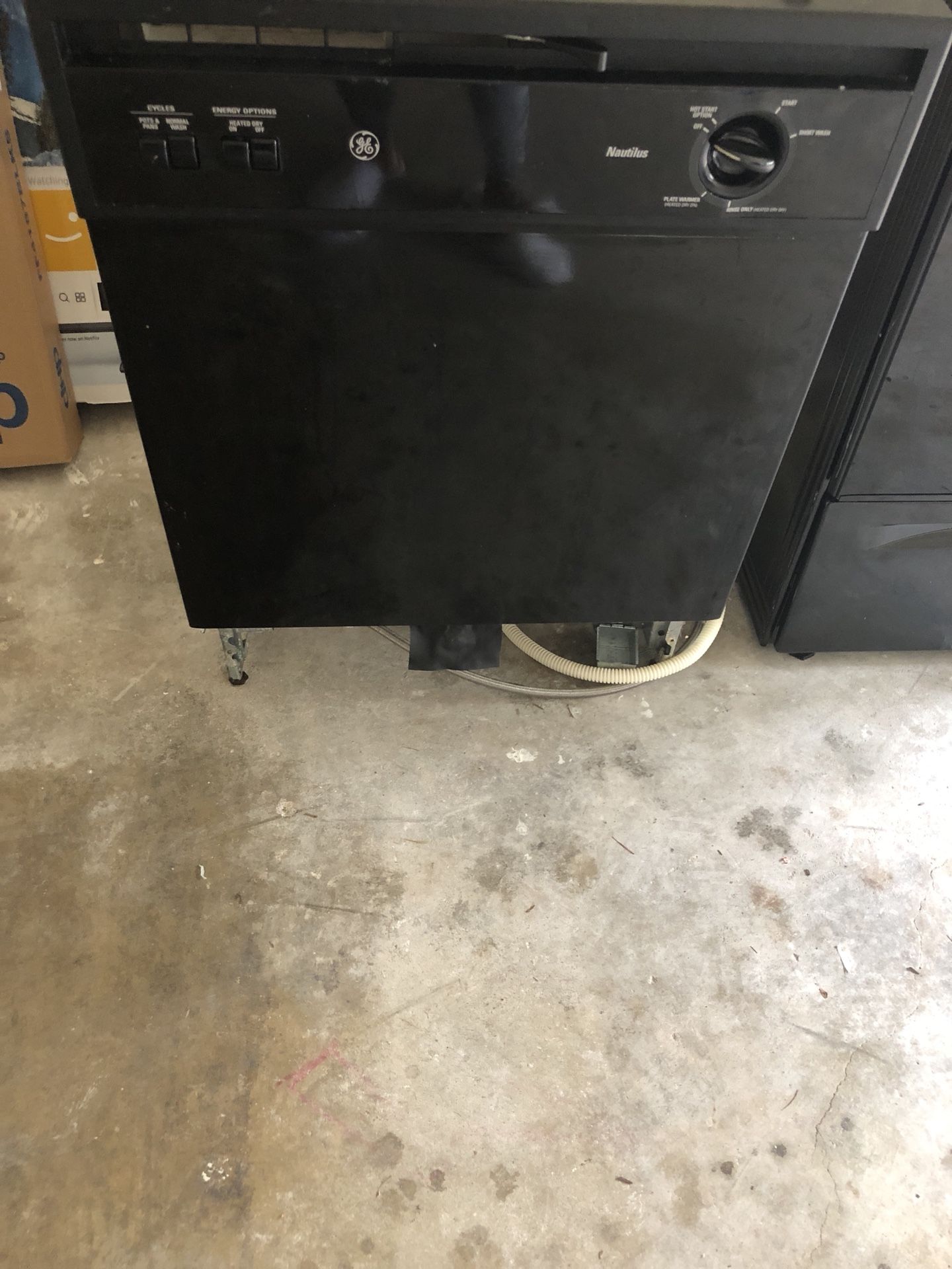 dish washer in a good condition