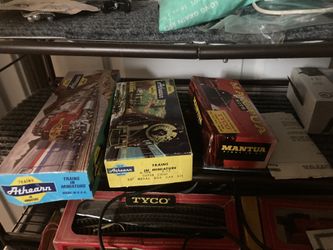 Collector Trains And Tracks