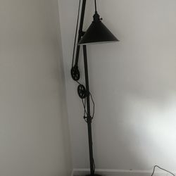 Stand Life, Feature, Metal  Reis  Ap  Down