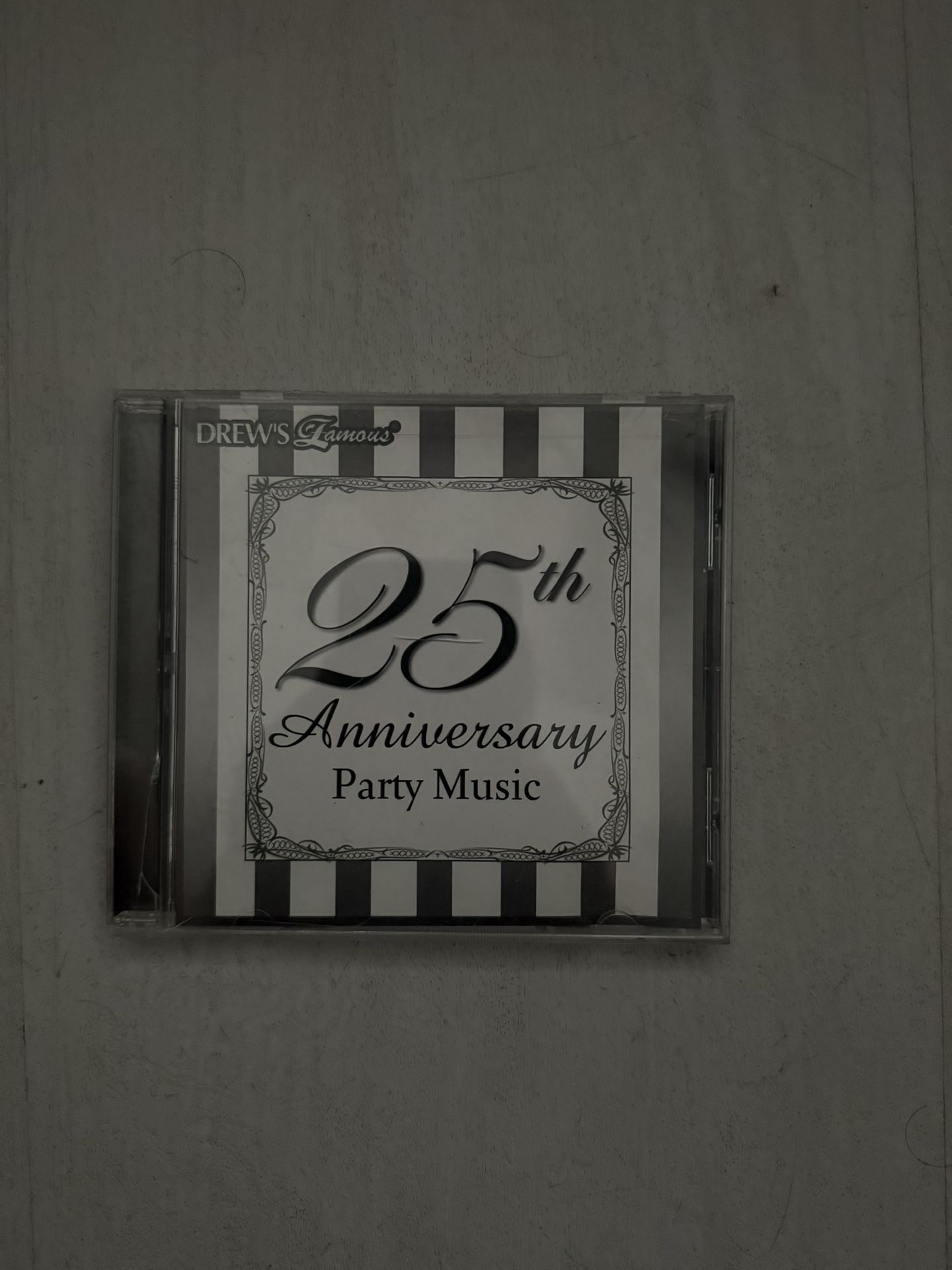 Drew’s Famous 25th Anniversary Party Music